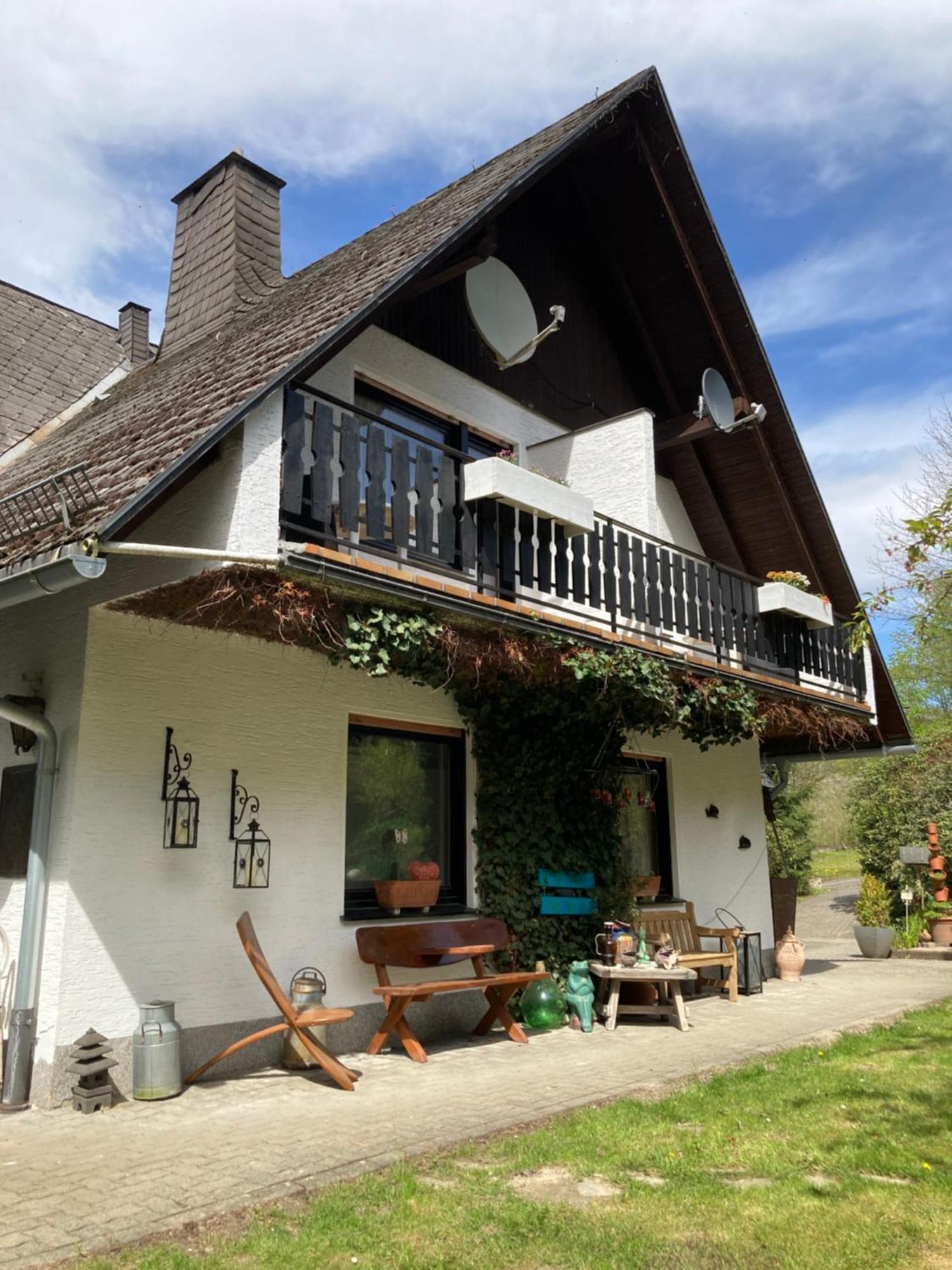 Gasthof Walhalja Schmallenberg Ngoại thất bức ảnh