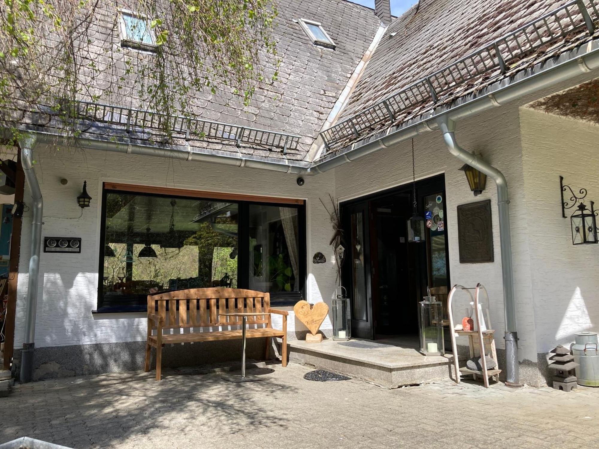 Gasthof Walhalja Schmallenberg Ngoại thất bức ảnh